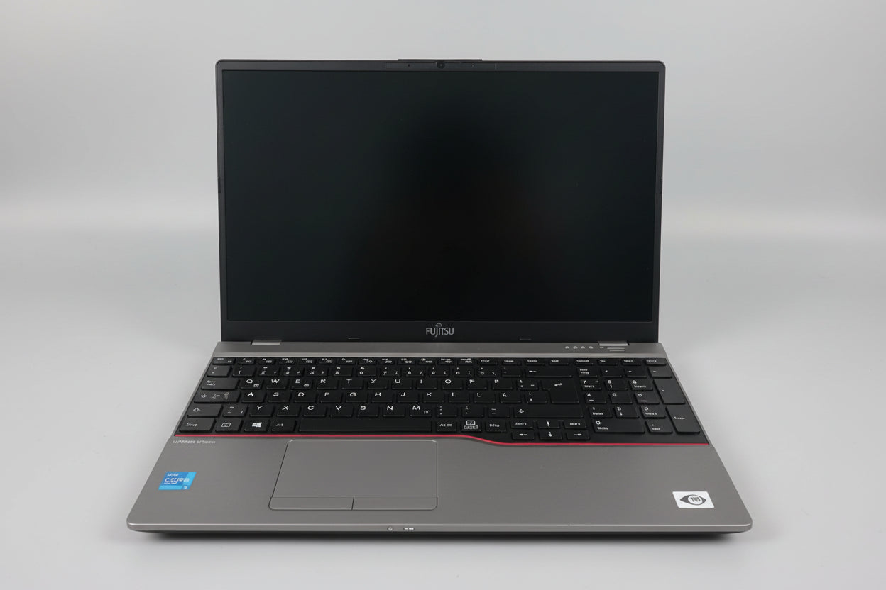 Fujitsu LifeBook U7511 i5 16GB 512GB SSD 4G LTE 15.6" Win11 Pro