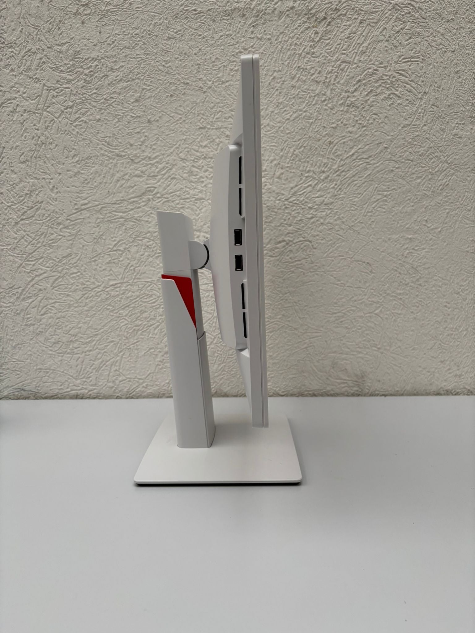 Fujitsu Monitor B22W-7 22" LED 1680x1050 DisplayPort DVI-Gebrucht