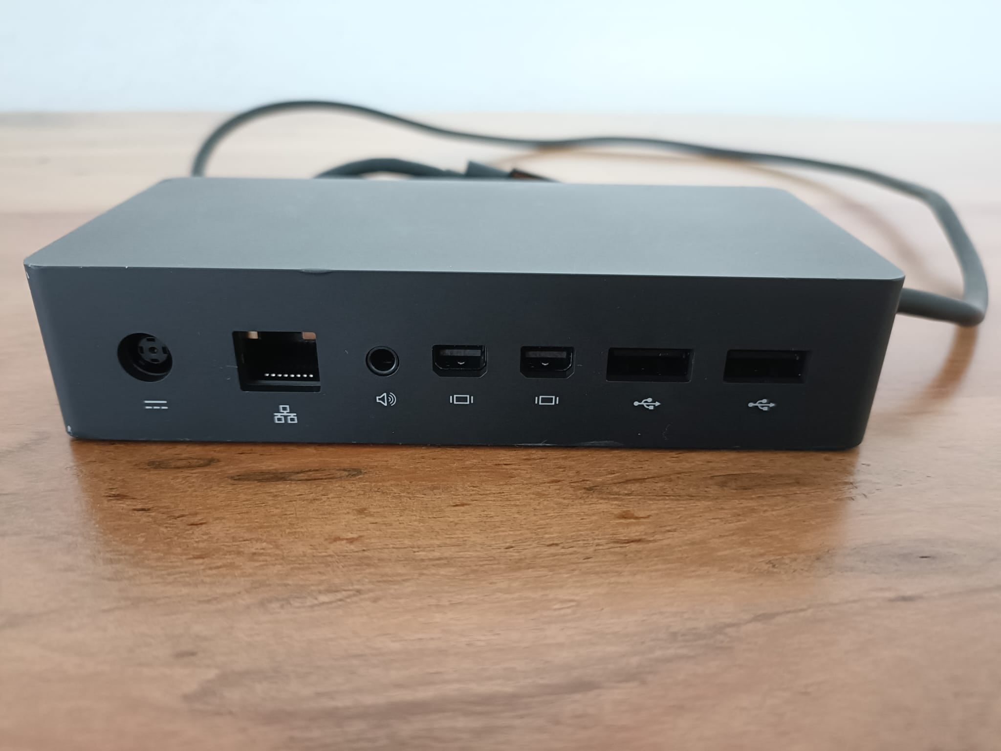 Microsoft Surface Dock 1661 – Docking Station – Gebraucht