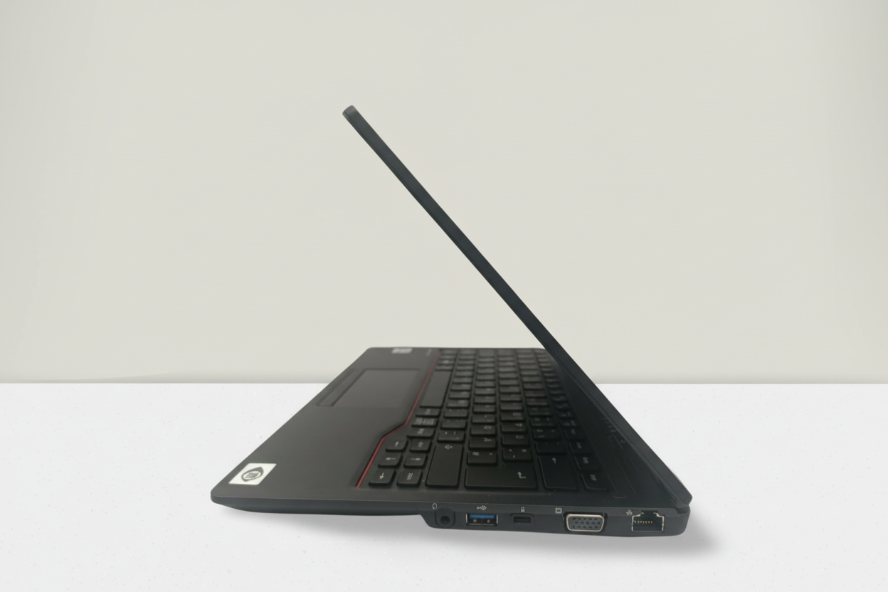 Fujitsu Laptop U7310 13,3" Laptop Intel® i5 8GB RAM 256GB m2 SSD Windows 11