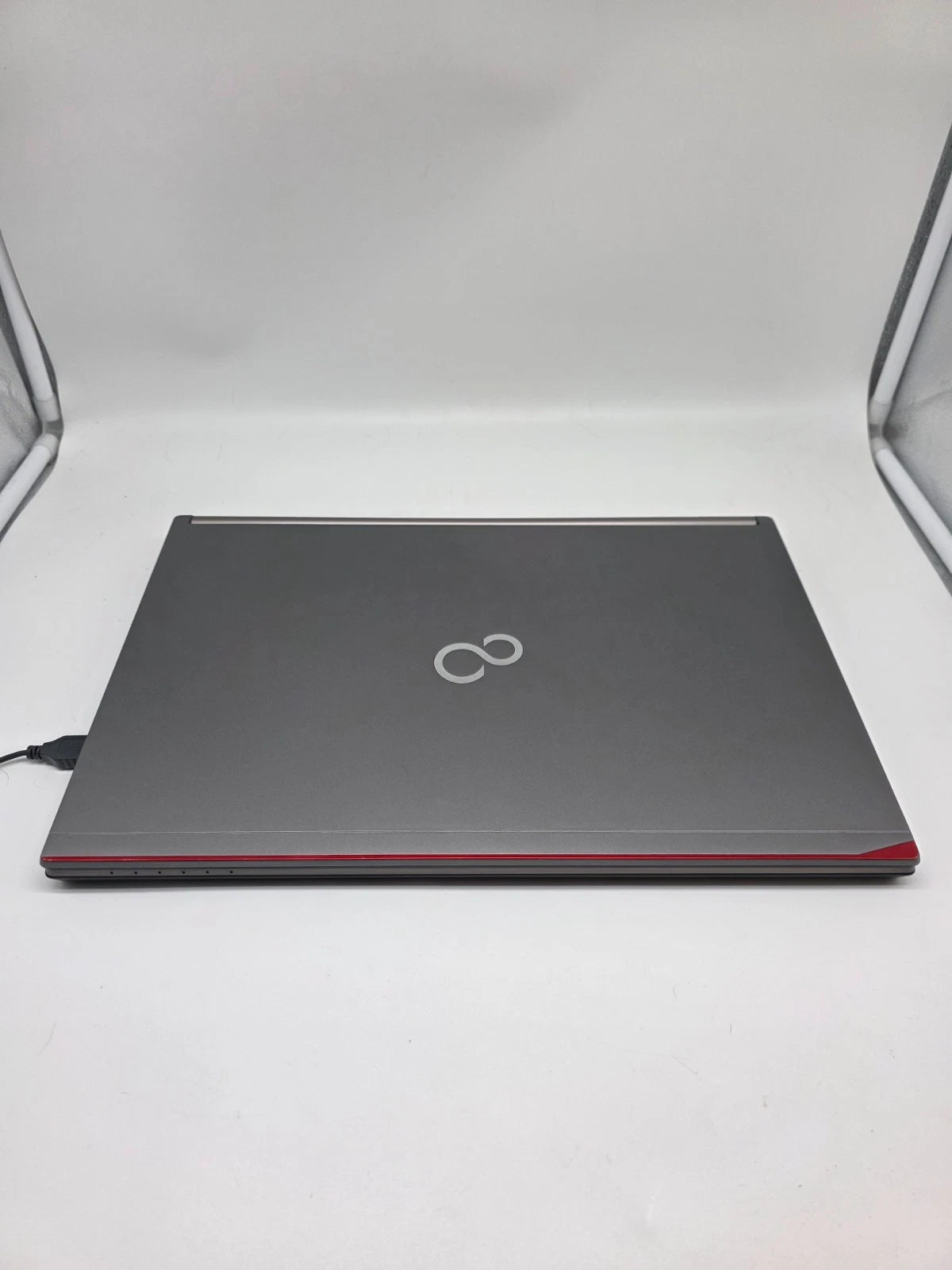 Fujitsu Lifebook E754 Intel Core i5-4300 2,60 GHz 8GB RAM 256Gb SSD Win11 Pro